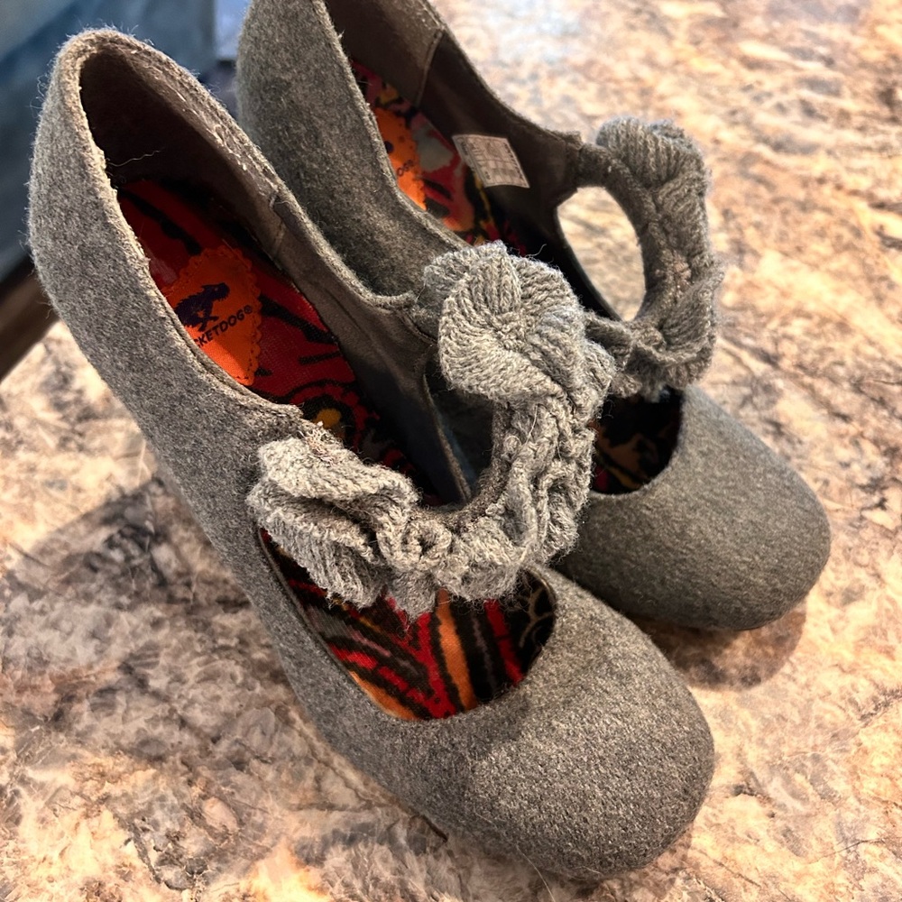 Rocket Dog Grey Wool Heels